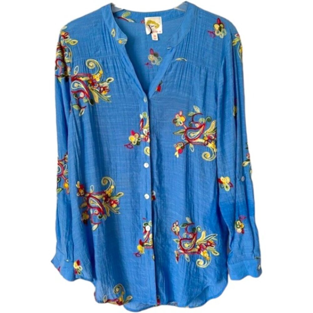 Fig & Flower Embroidered Split V-Neck Roll Sleeve Top - Blue - M